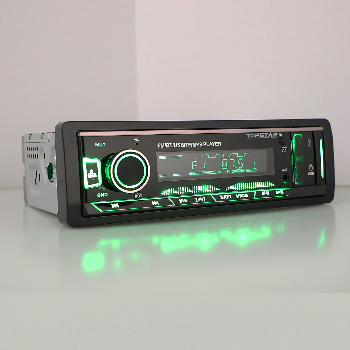 مشغل MP3 شاحن سيارة صوت تلقائي جهاز إرسال FM صوت واحد DIN لوحة ثابتة مشغل MP3 للسيارة مع USB مزدوج